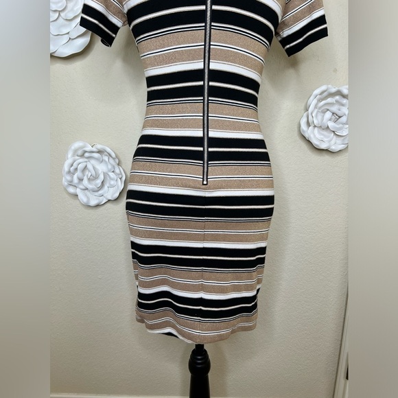 Tommy Hilfiger Black, White & Metallic Gold with Tan Striped Dress Size 2 - Picture 11 of 13